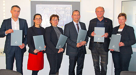 Gruppenfoto der Partner "Arbeitsbündnis Jugend und Beruf"